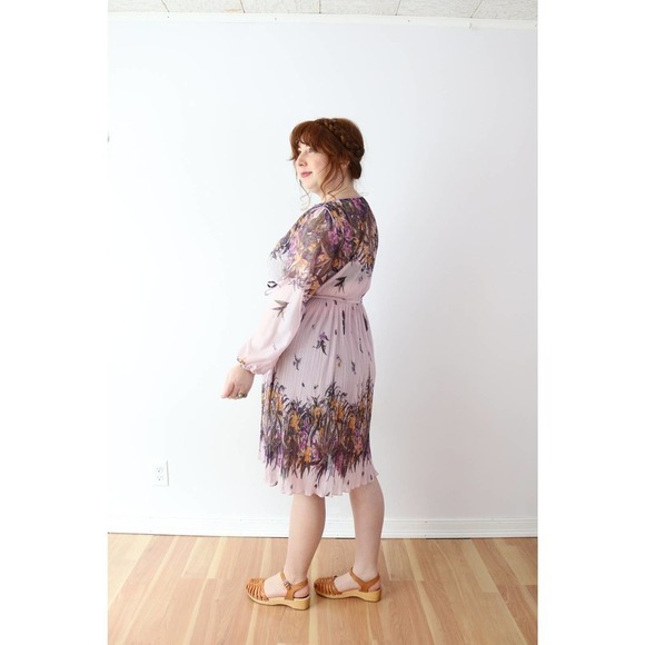 Vintage 1970s Sheer Crinkle Floral Dress Purple Sweet Cottagecore - Picture 3 of 10